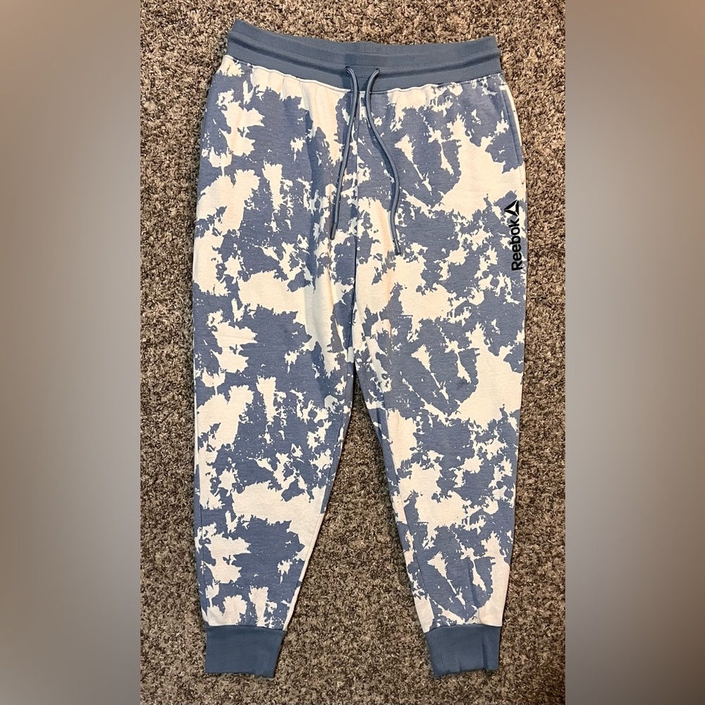REEBOK Tie Dye Loungewear Jogger Pant Faded Denim Print Sweatpants! Size Medium.